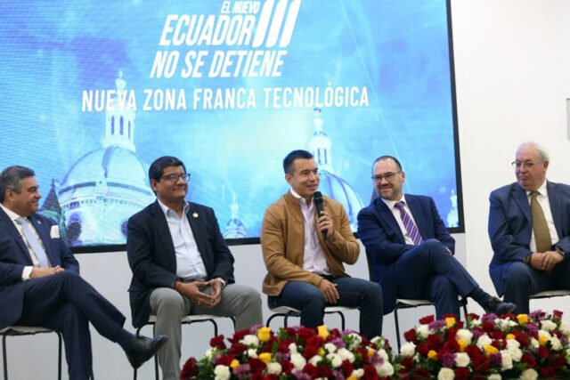 Ecuador acelera las Zonas Francas Tecnológicas